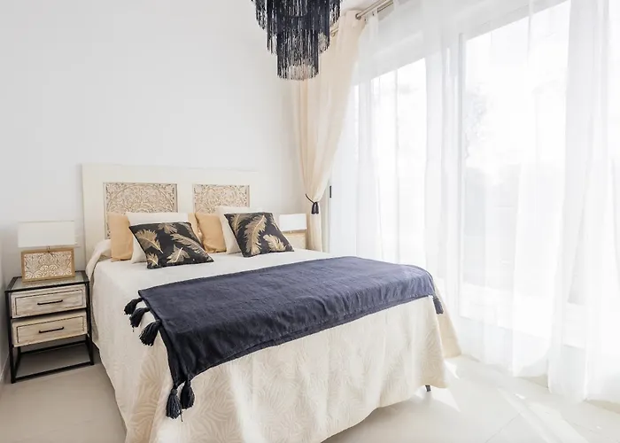 Luxurious Beachside Haven Appartamento *