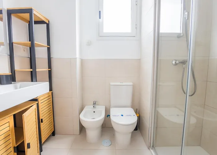 Luxurious Beachside Haven